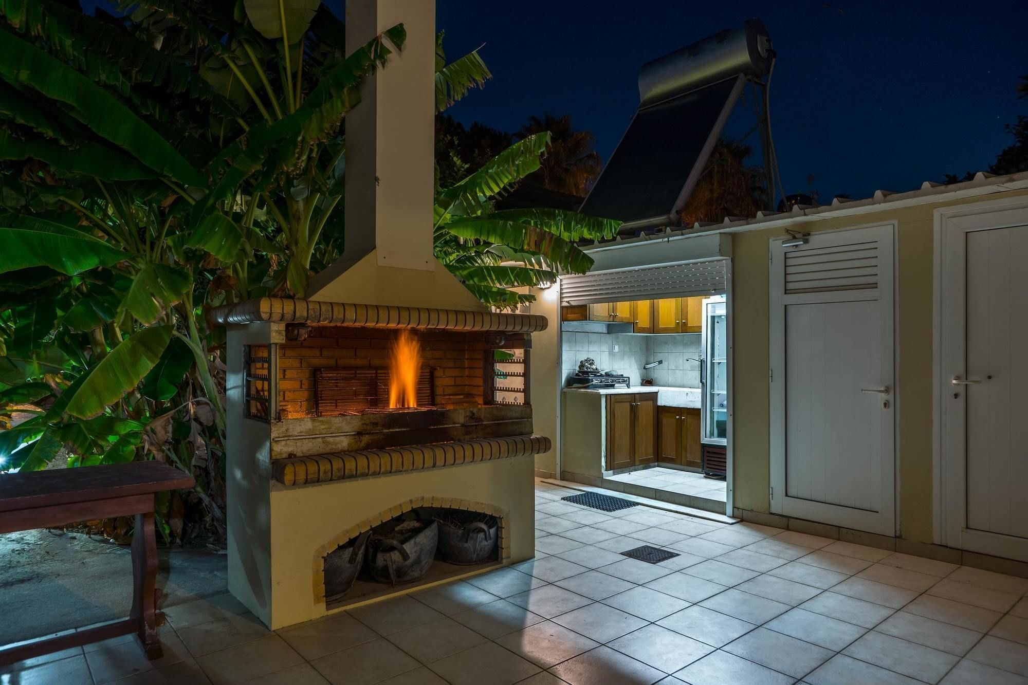 Maria'S Seaside Villa - House With 3 Rooms In Marathon, With Wonderful Zewnętrze zdjęcie